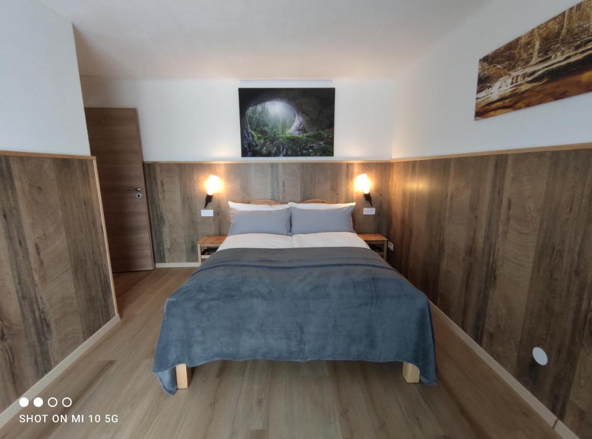 Berliner Ecke Hotel Мариацел Екстериор снимка