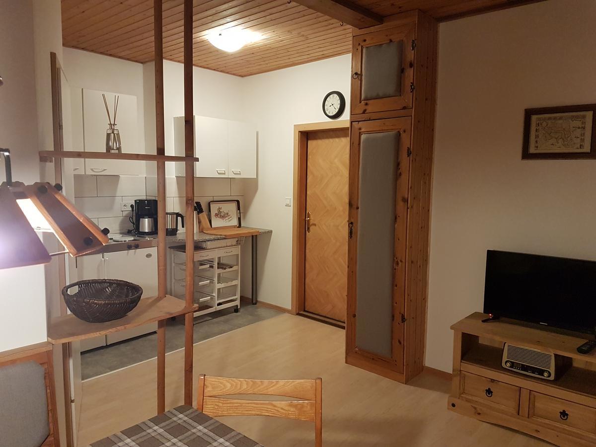 Berliner Ecke Hotel Мариацел Екстериор снимка