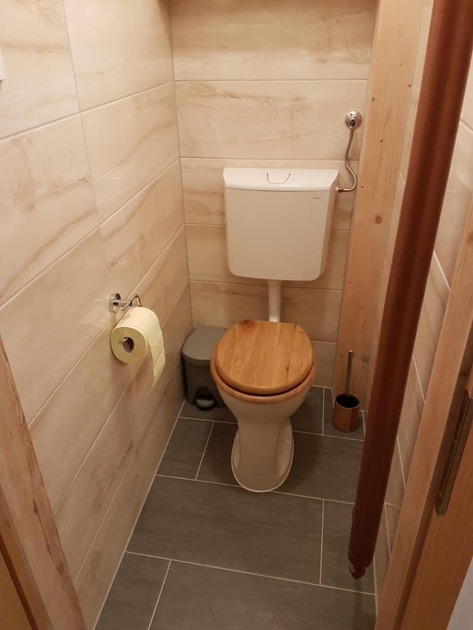 Berliner Ecke Hotel Мариацел Екстериор снимка